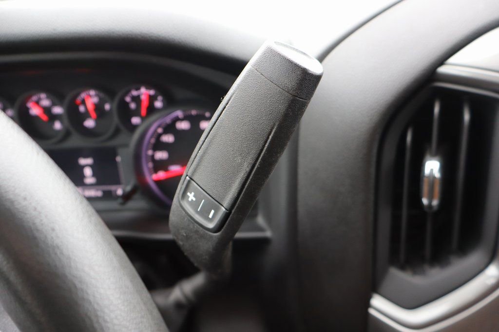 Used 2023 Chevrolet Silverado 1500 Custom image 14