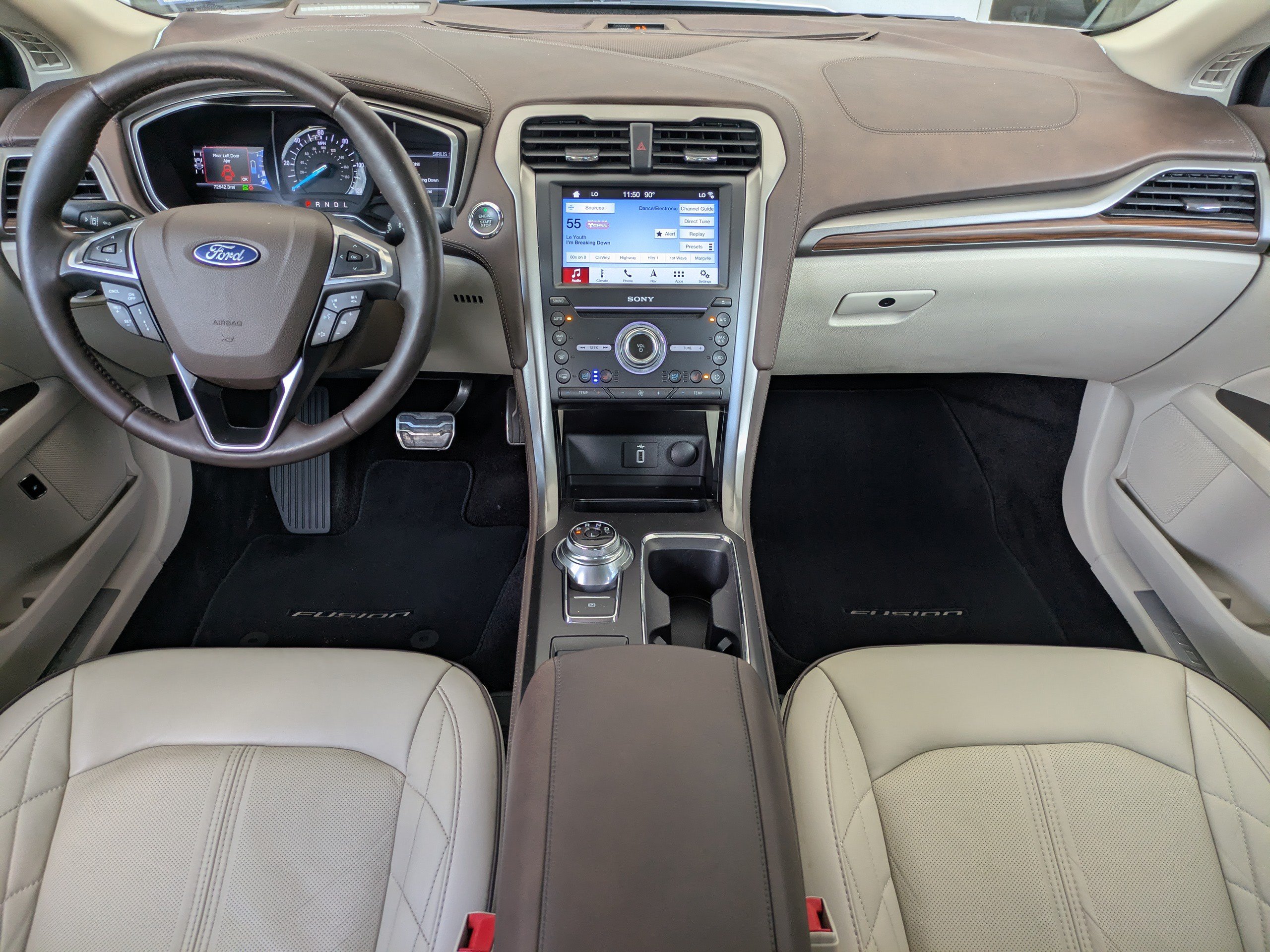 Used 2017 Ford Fusion Platinum FWD image 15