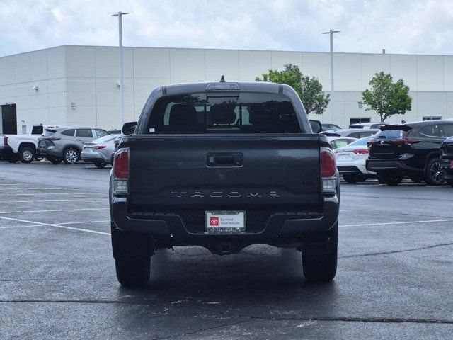 Certified 2022 Toyota Tacoma TRD Sport AWD/4WD image 6