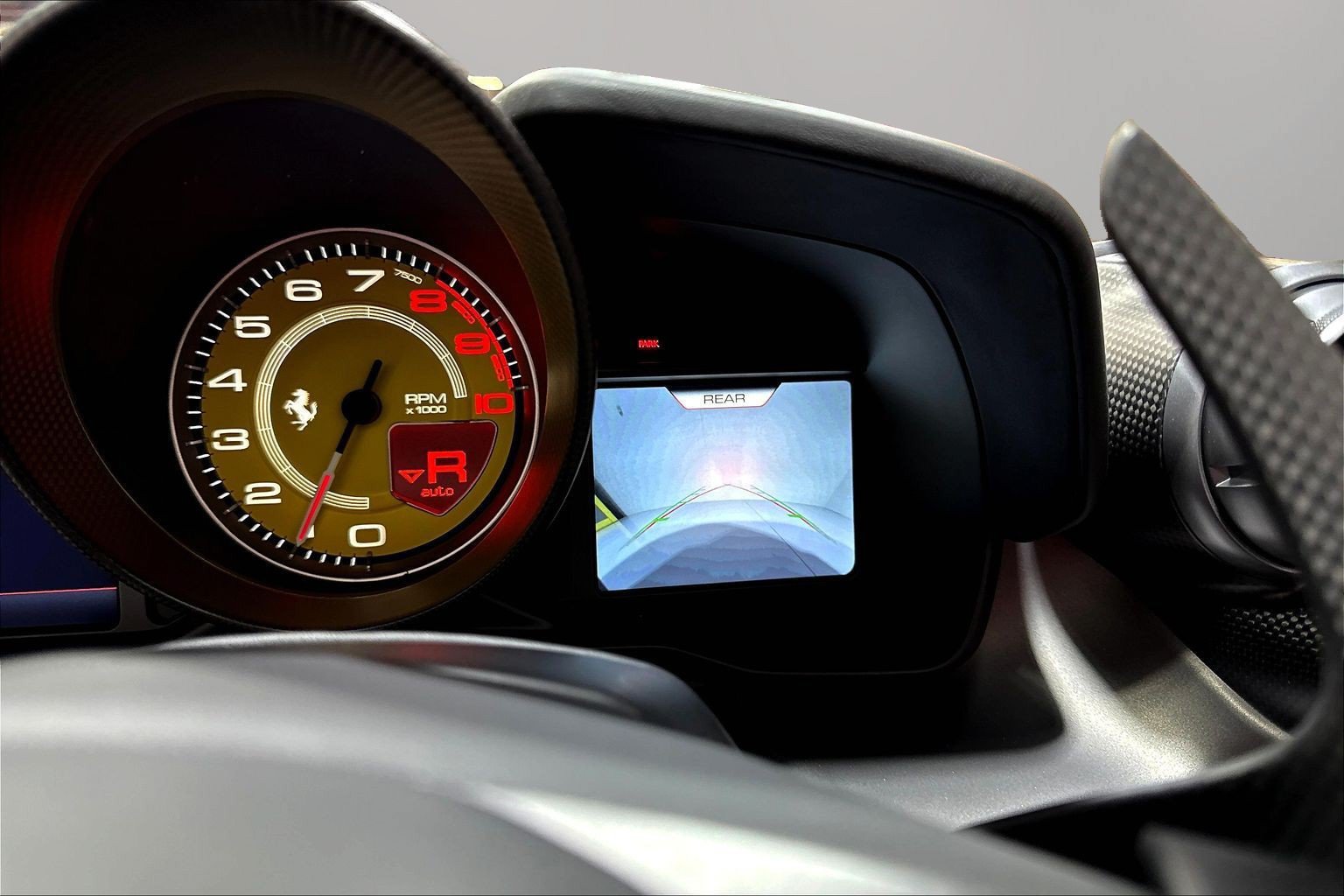 Used 2023 Ferrari F8 Spider RWD image 14