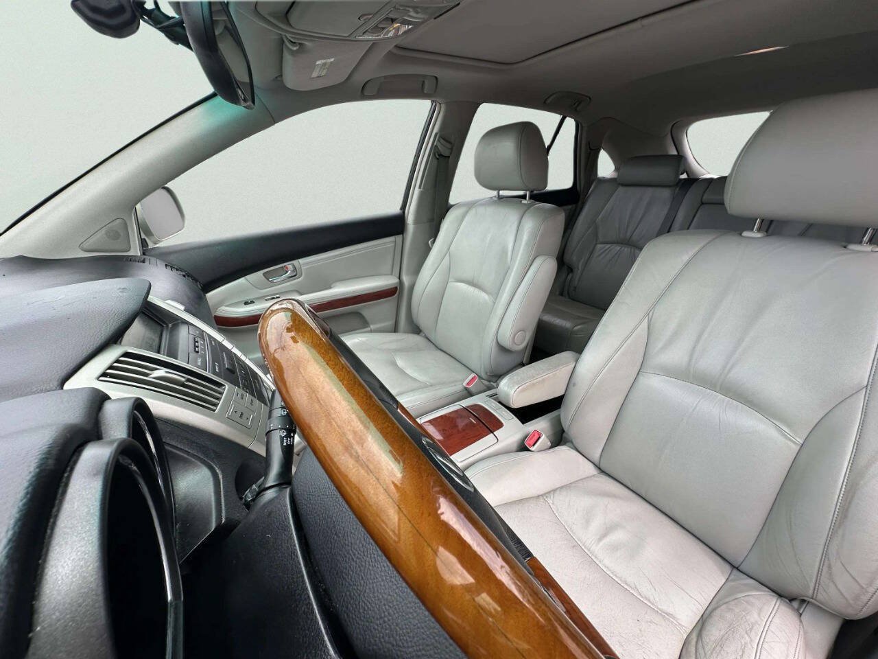 Used 2004 Lexus RX 330 AWD w/ Premium Pkg image 35