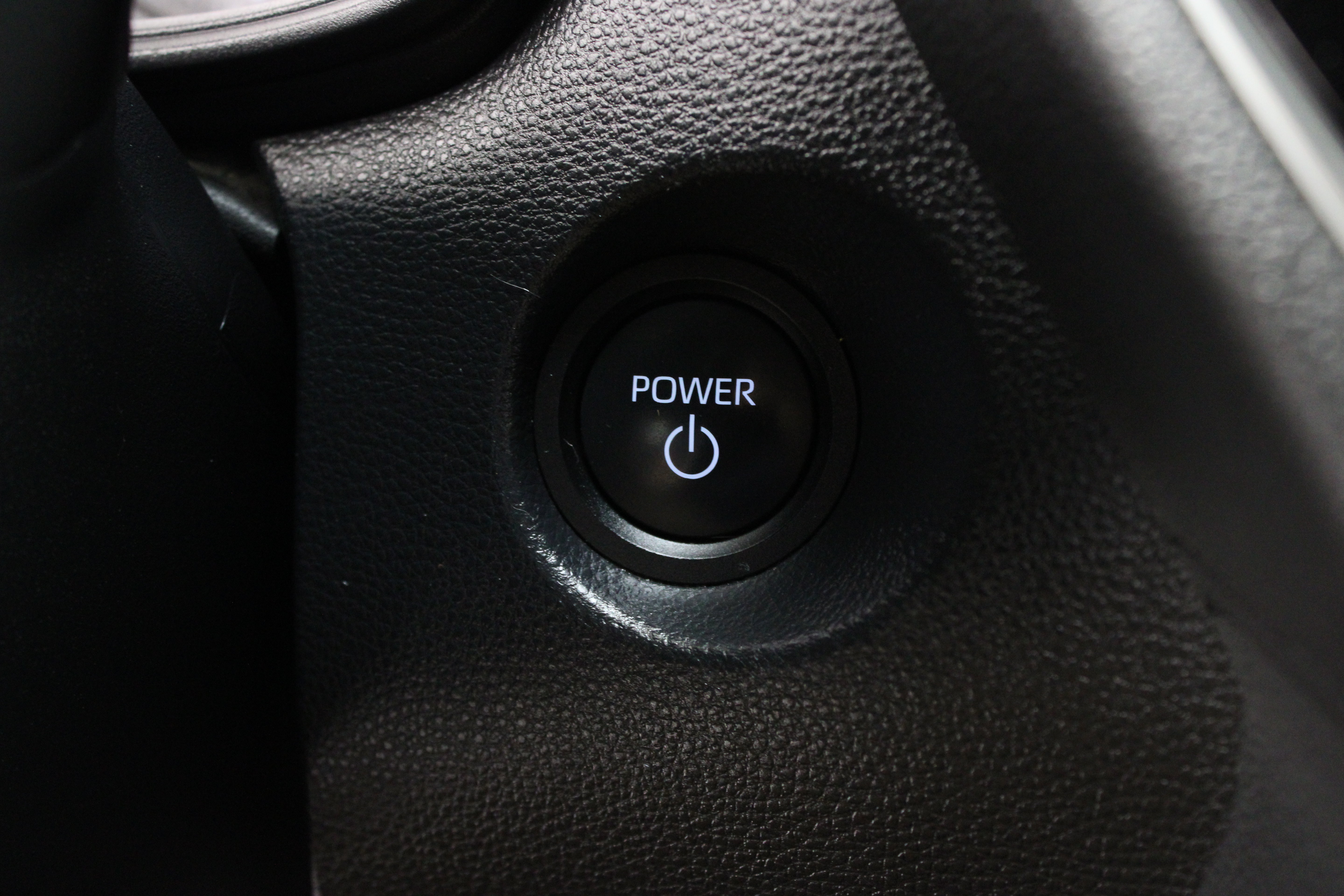 Certified 2024 Toyota Corolla Cross AWD Hybrid image 17