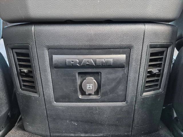 Used 2017 RAM 1500 Big Horn AWD/4WD image 18