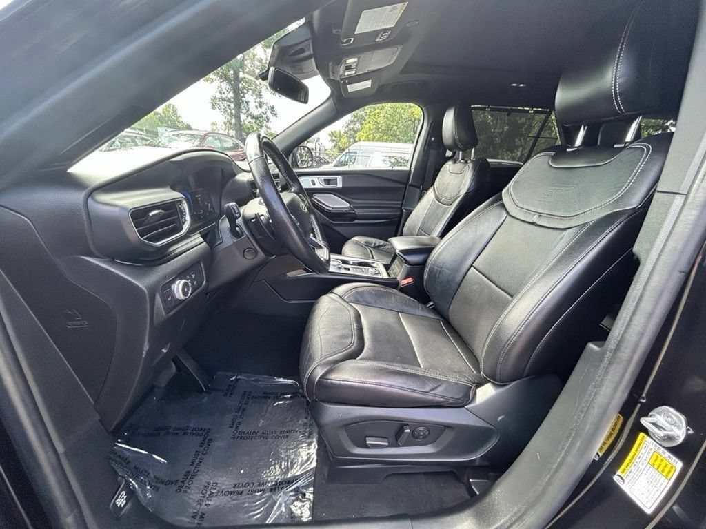 Used 2021 Ford Explorer ST w/ Equipment Group 401A AWD/4WD image 14