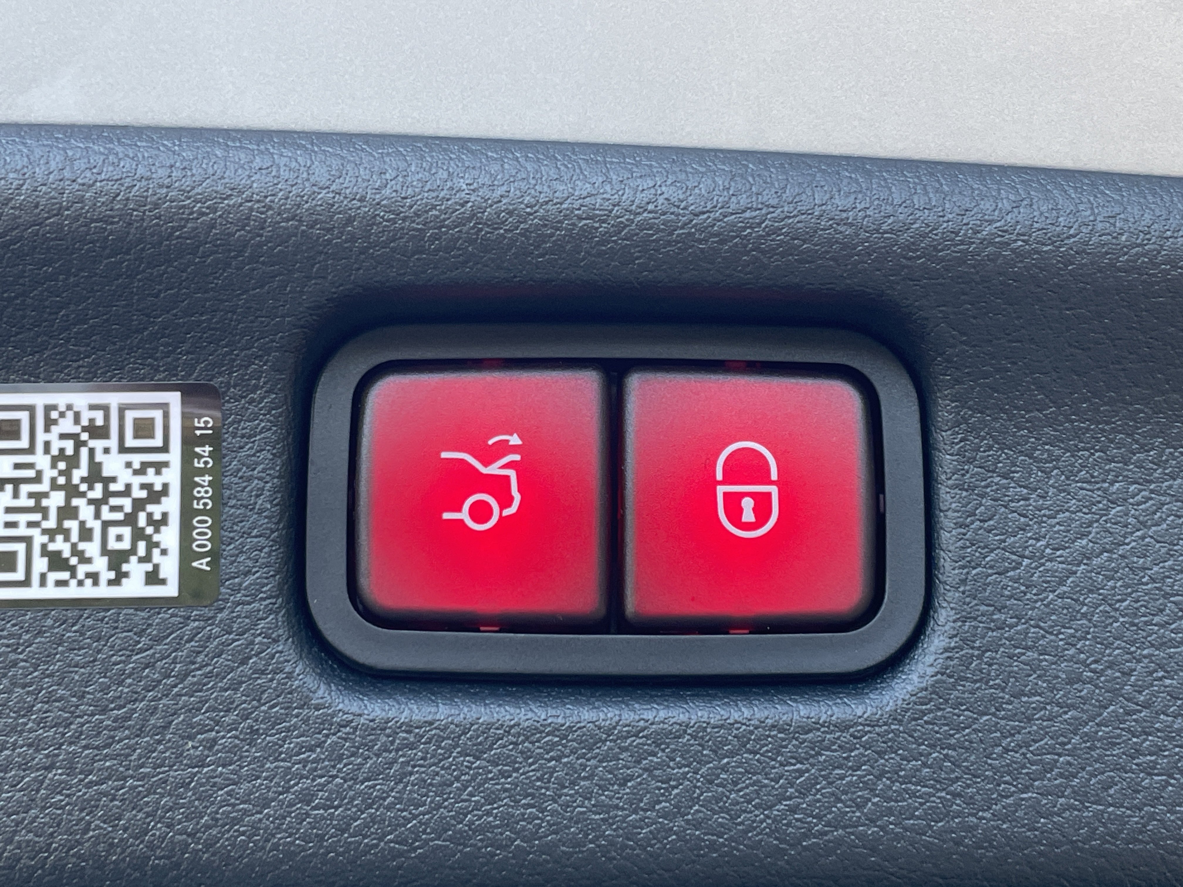 New 2026 Mercedes-Benz C 300 Sedan image 12