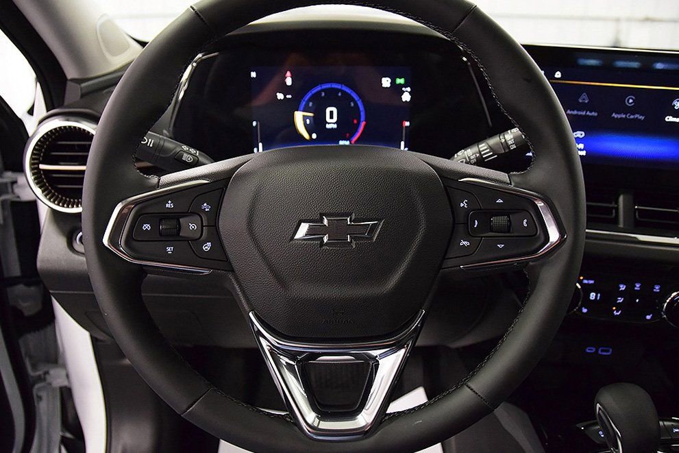 New 2025 Chevrolet Trax ACTIV image 17