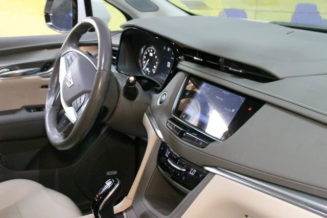 Used 2021 Cadillac XT5 Premium Luxury AWD/4WD image 10