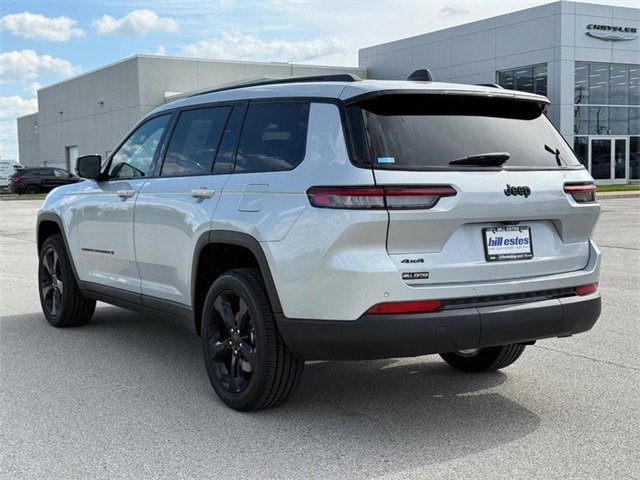 New 2025 Jeep Grand Cherokee L Altitude image 7