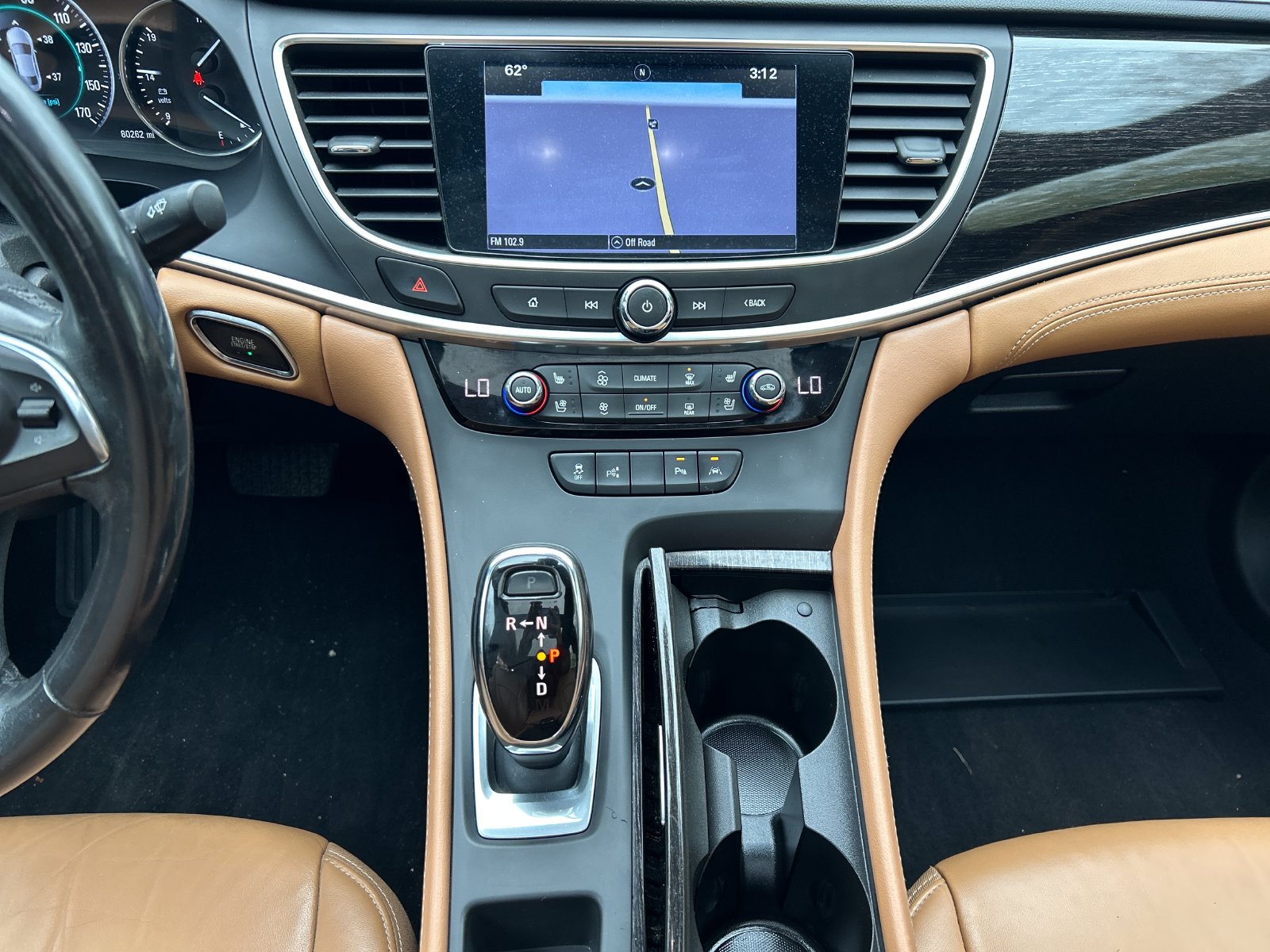 Used 2017 Buick LaCrosse Premium w/ Driver Confidence Package #2 AWD/4WD image 18