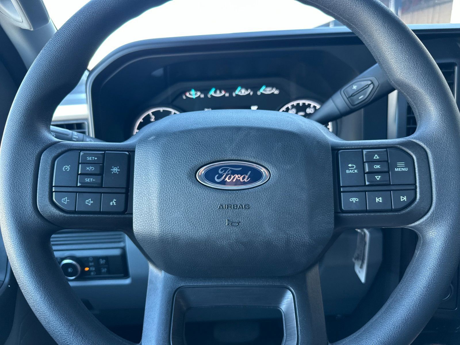 Used 2024 Ford F450 XL w/ XL Chrome Package image 23