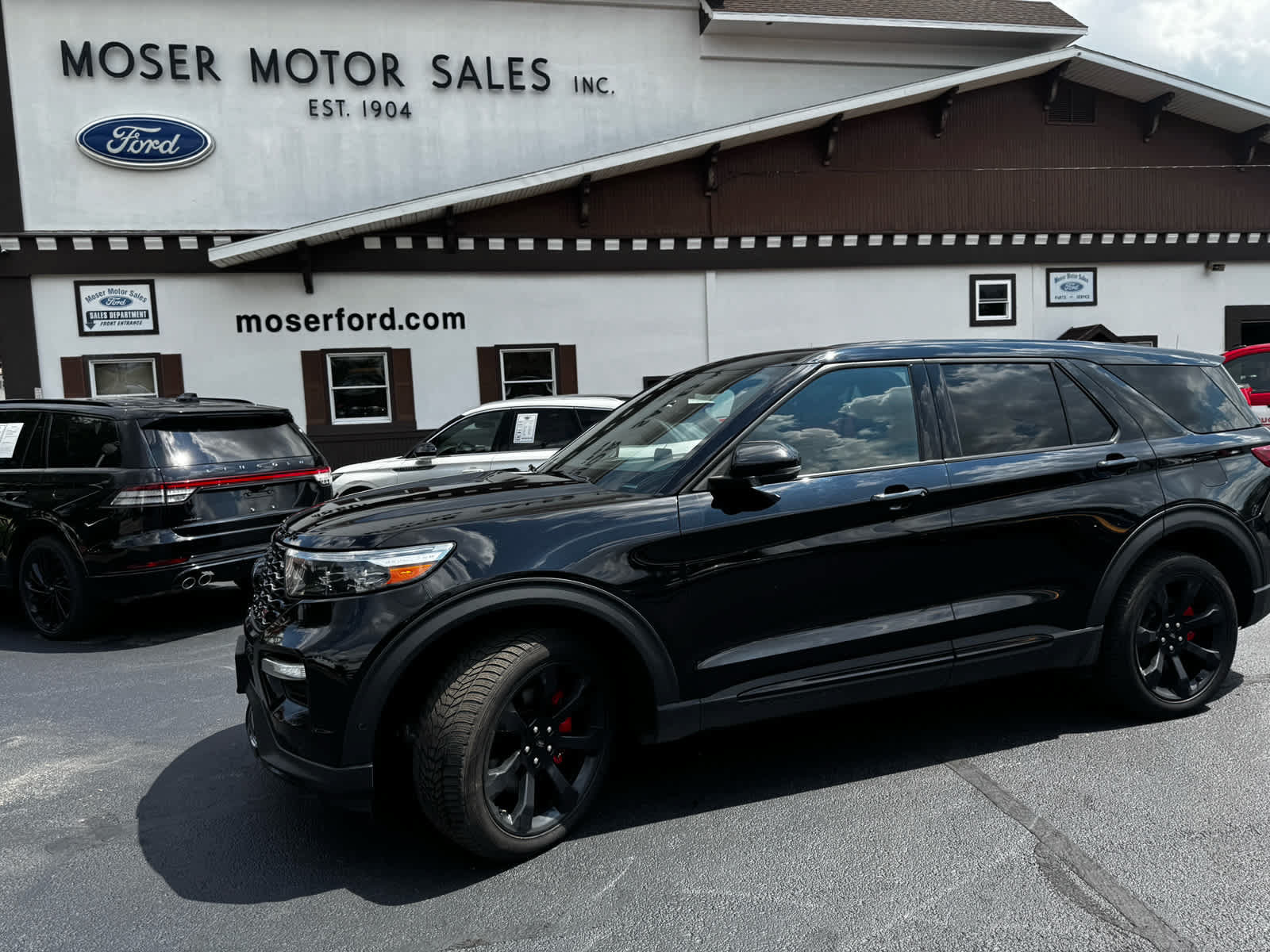 Used 2022 Ford Explorer ST w/ ST Street Pack