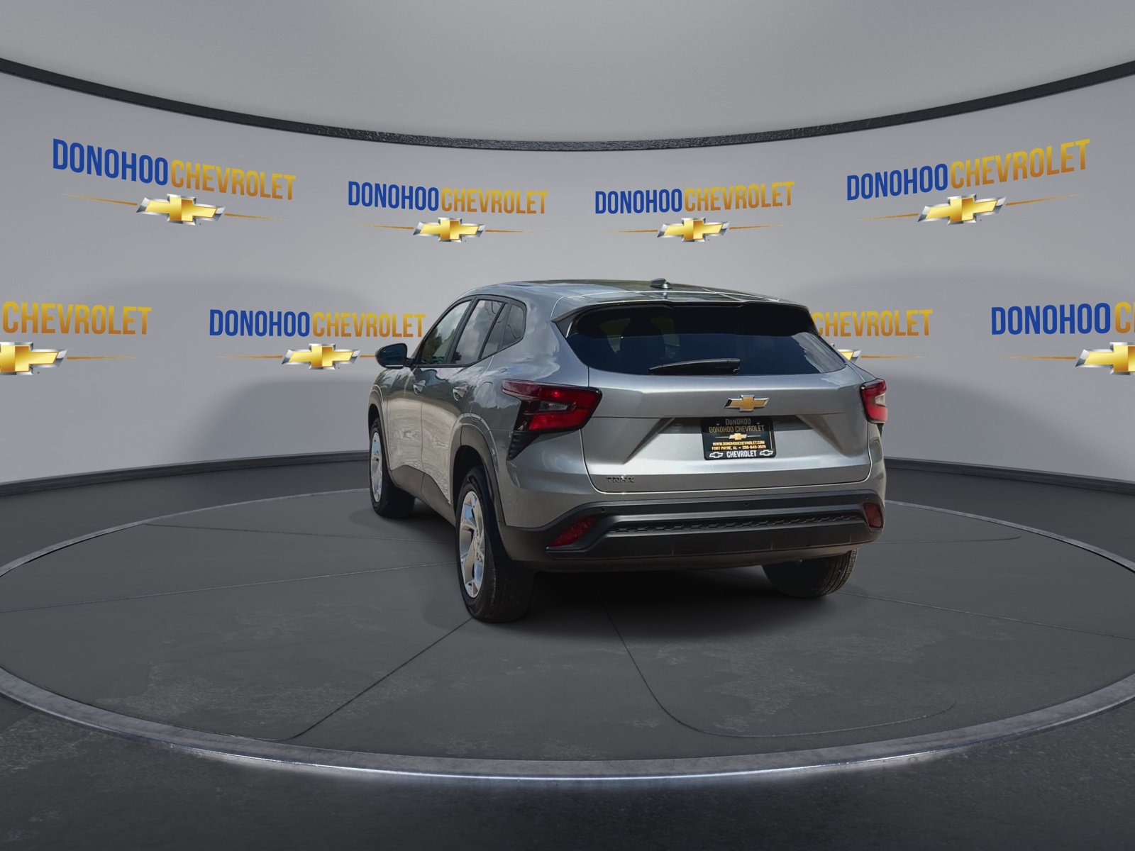 New 2026 Chevrolet Trax LS w/ LS Convenience Package FWD image 10