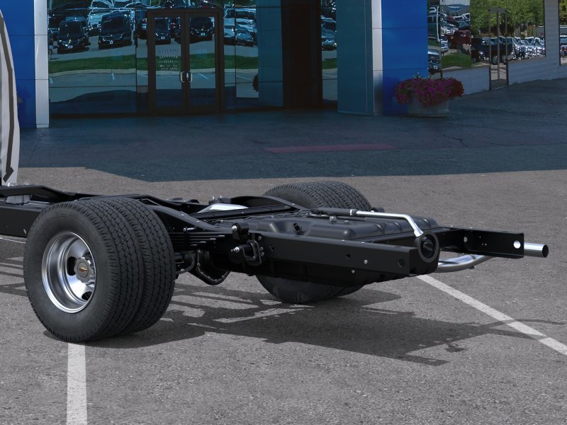 New 2026 Chevrolet Express 4500 w/ Power Convenience Package image 38