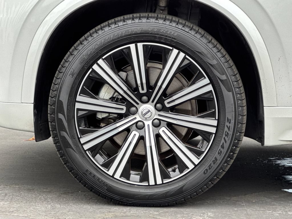 Certified 2023 Volvo XC90 B6 Core w/ Protection Package Premier AWD/4WD image 26