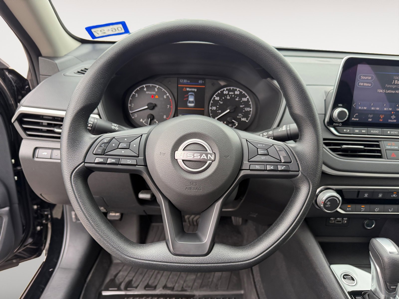 Used 2025 Nissan Altima 2.5 S image 14