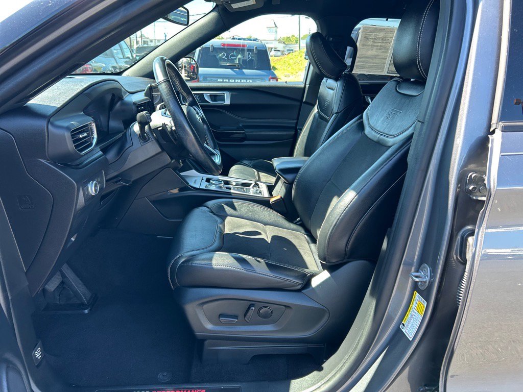 Used 2022 Ford Explorer ST image 6