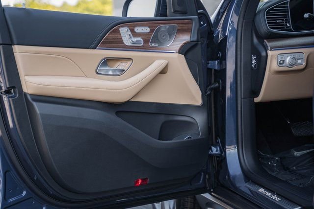 New 2026 Mercedes-Benz GLE 450 4MATIC image 37