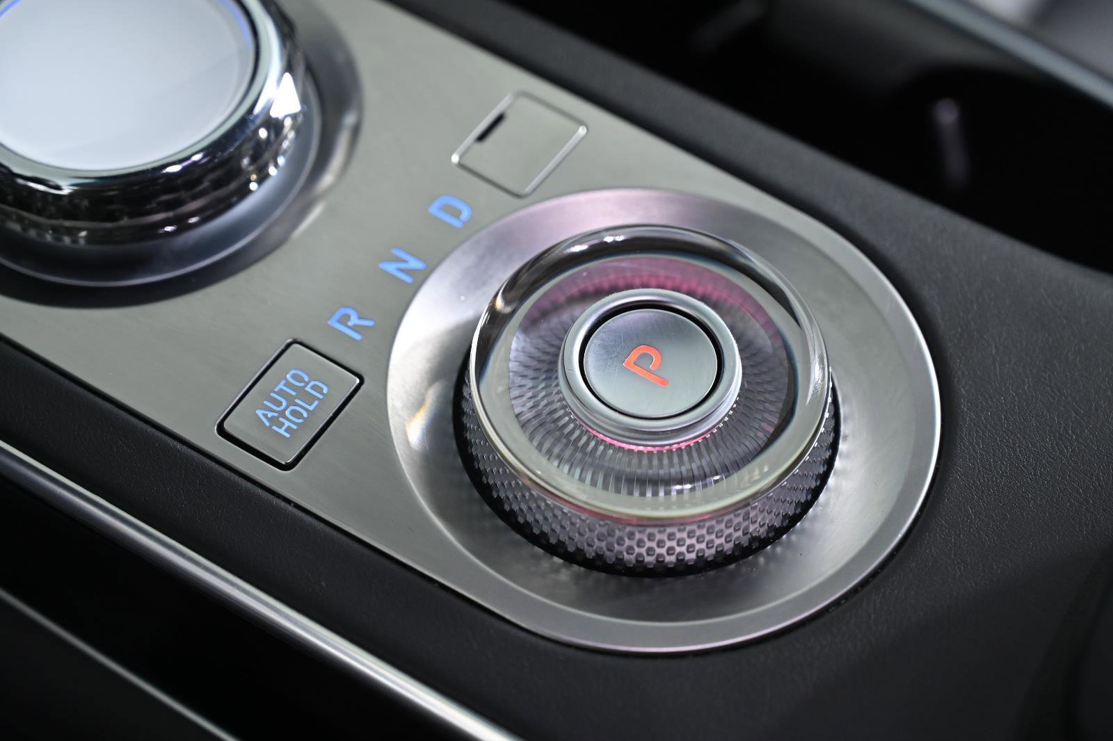 Used 2025 Genesis GV70 2.5T image 21