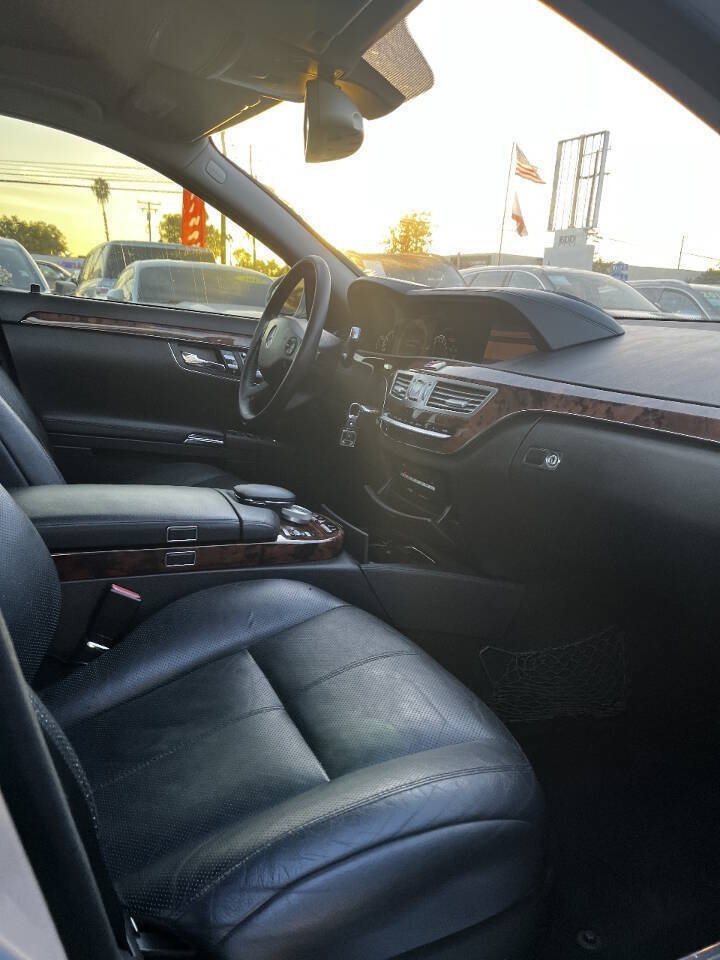 Used 2007 Mercedes-Benz S 550 image 16