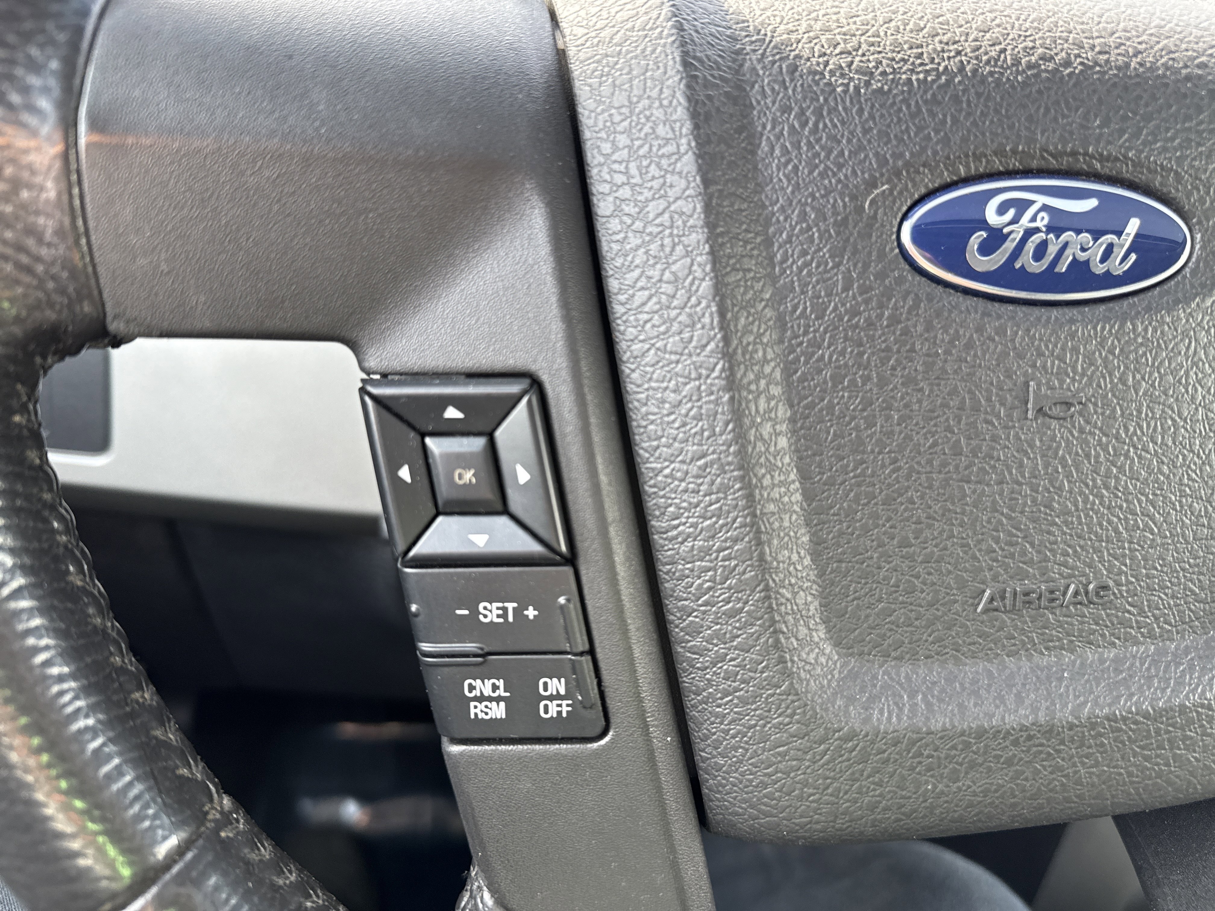 Used 2012 Ford F150 Lariat w/ Lariat Chrome Pkg image 18