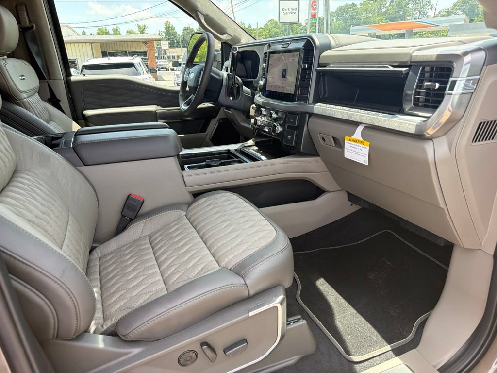 New 2026 Ford F450 Platinum w/ Platinum Plus Package AWD/4WD image 19