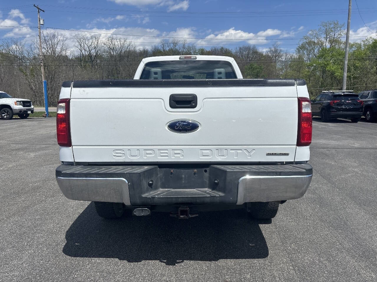 Used 2016 Ford F250 XL w/ XL Appearance Package AWD/4WD image 6