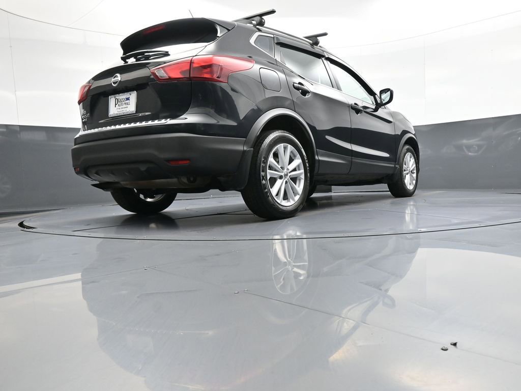 Used 2017 Nissan Rogue Sport S w/ S Appearance Package FWD image 28