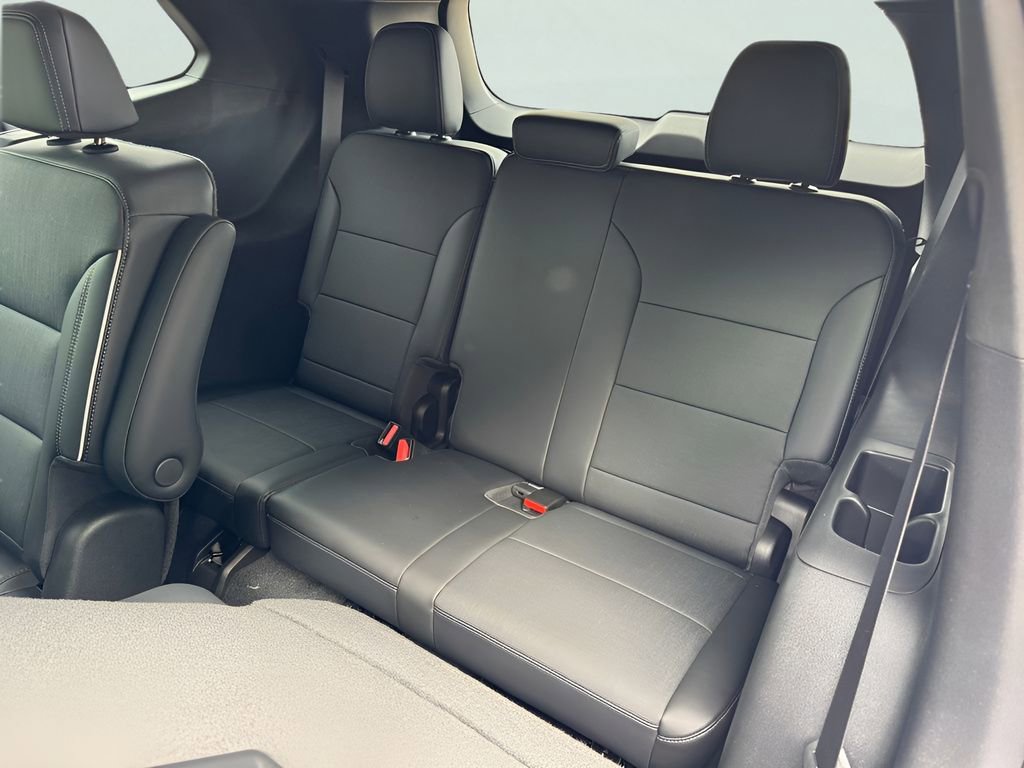 New 2026 Buick Enclave Preferred w/ LPO, Floor Liner Package FWD image 12