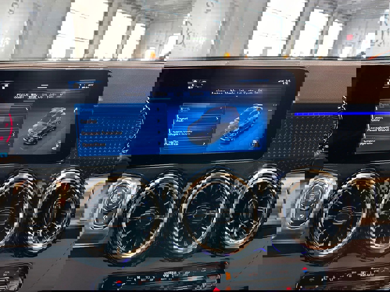 New 2025 Mercedes-Benz GLB 250 4MATIC image 10