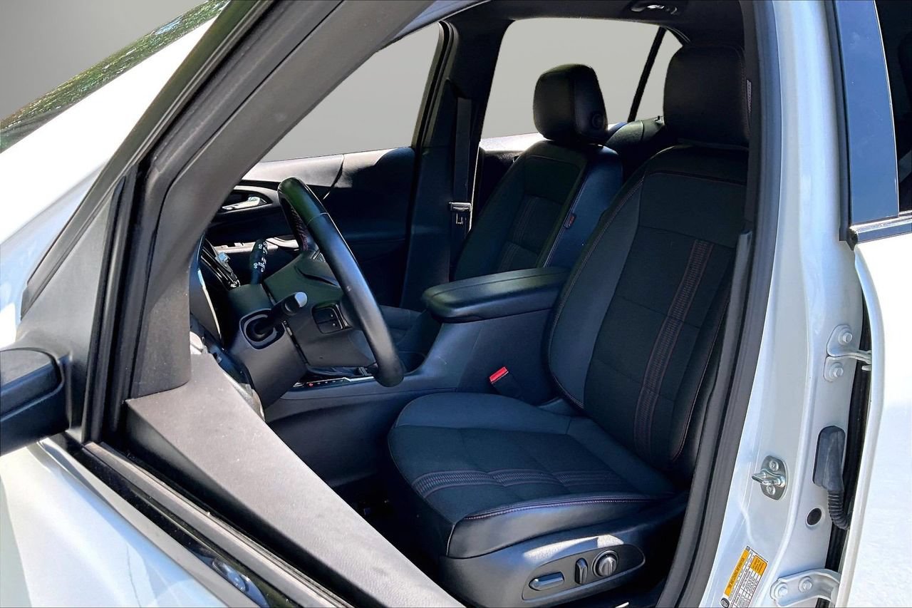 Used 2024 Chevrolet Equinox RS FWD image 19
