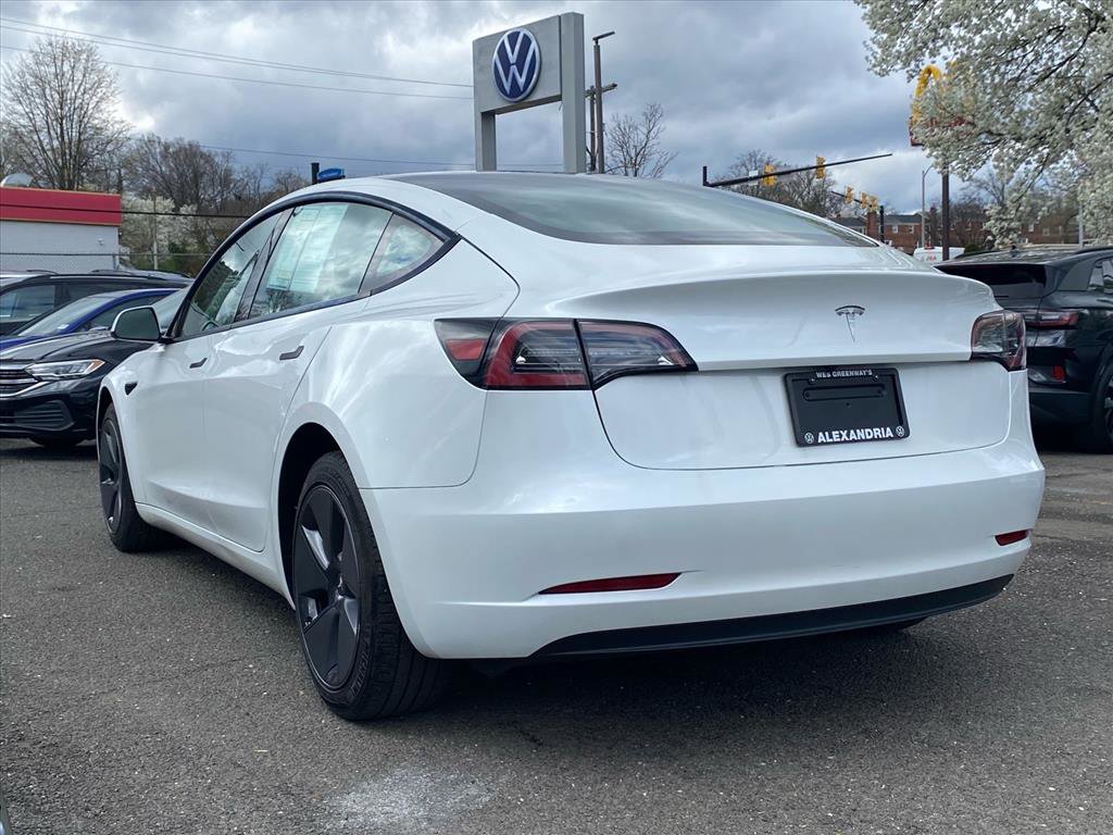 Used 2023 Tesla Model 3 Standard Range RWD image 5