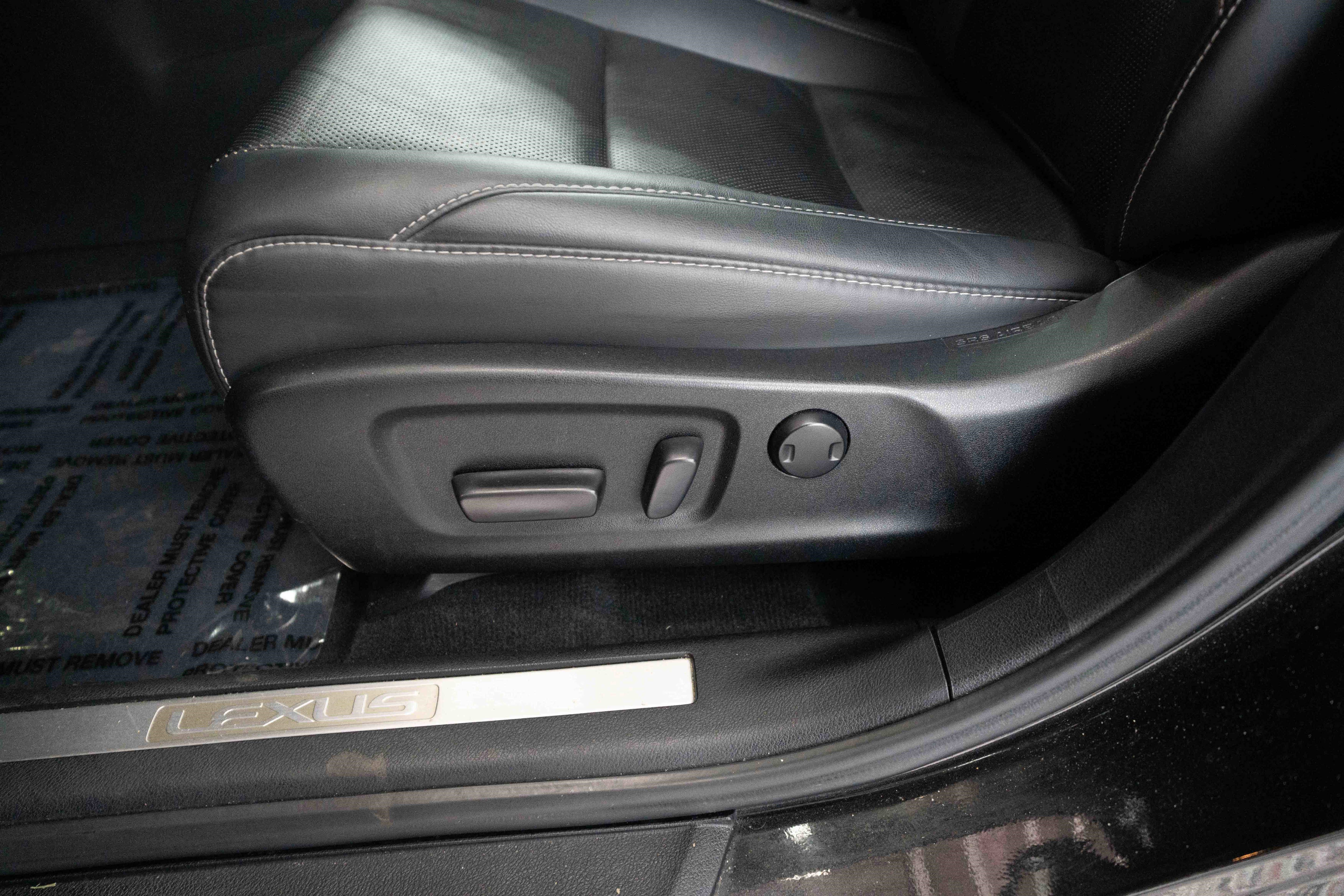 Used 2022 Lexus RX 350 FWD w/ Premium Package image 12