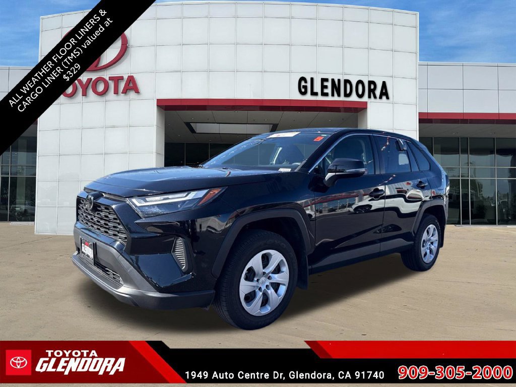 Certified 2025 Toyota RAV4 LE FWD image 7