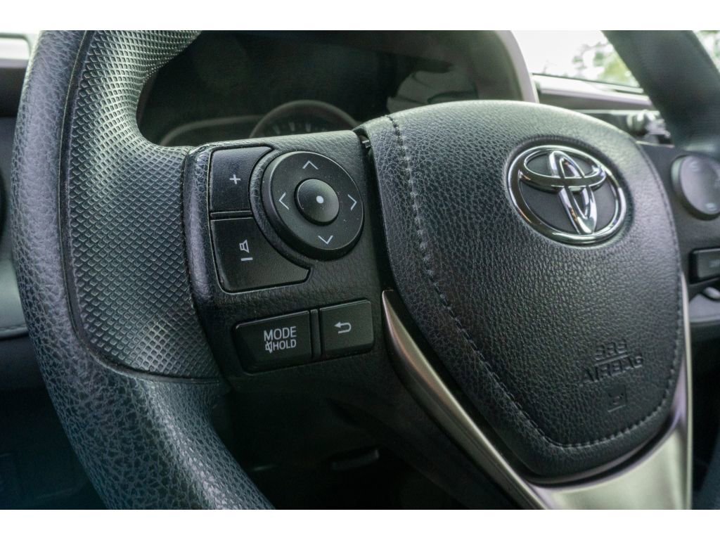 Used 2015 Toyota RAV4 LE image 25