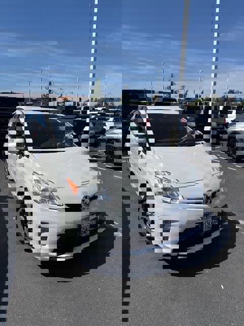 Used 2012 Toyota Prius Two image 1