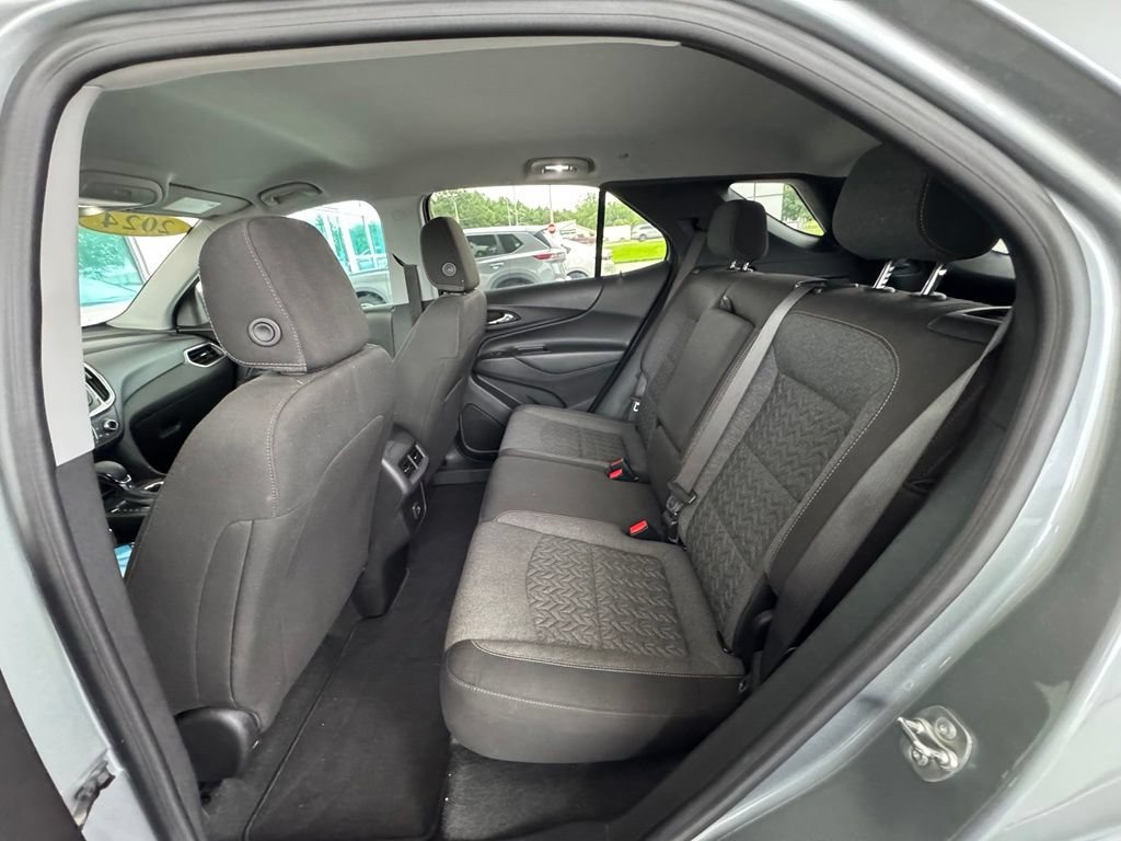 Used 2024 Chevrolet Equinox LT AWD/4WD image 19