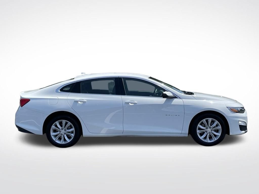 Used 2025 Chevrolet Malibu LT FWD image 7