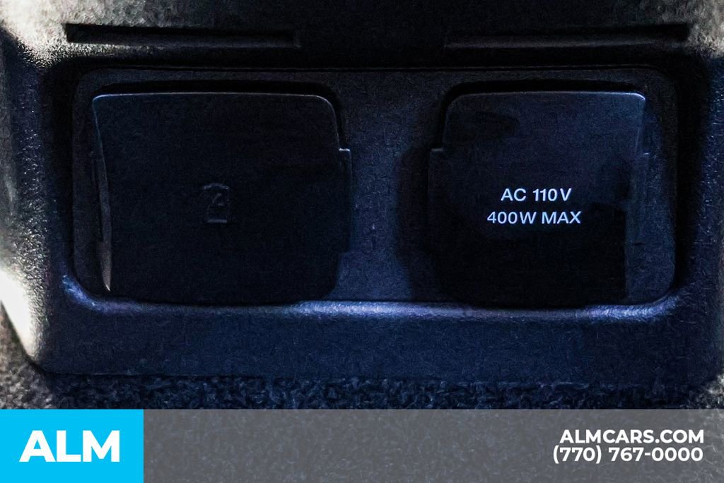 Used 2025 Ford Bronco Badlands image 51