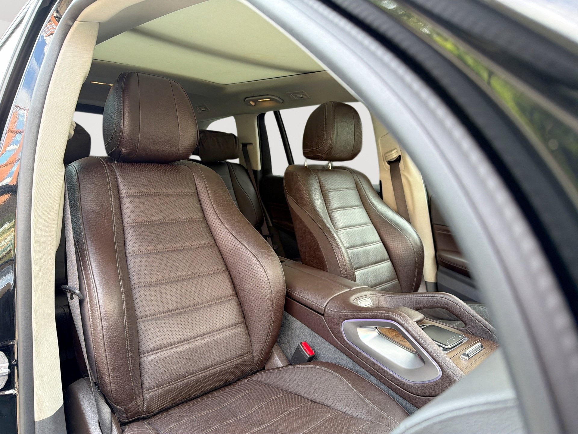 Used 2020 Mercedes-Benz GLS 450 4MATIC image 28