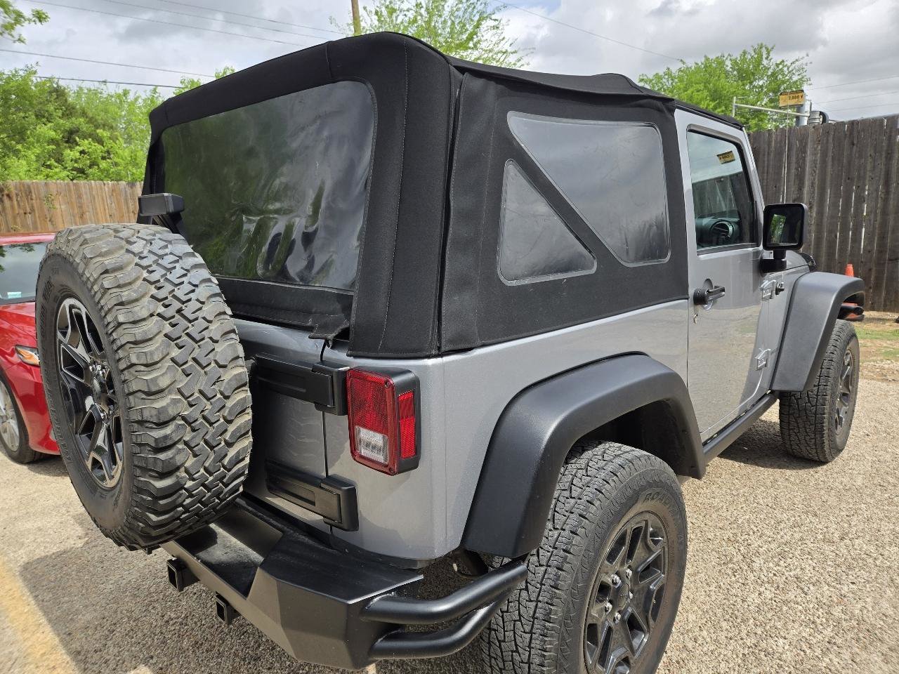 Used 2016 Jeep Wrangler Sport image 6