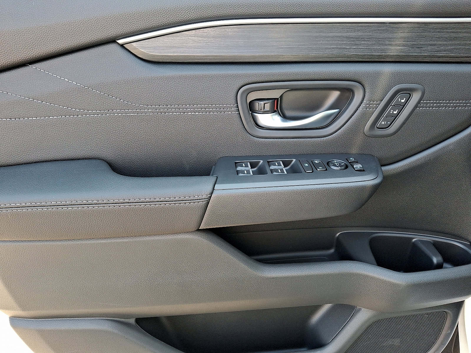 New 2026 Honda Pilot image 9