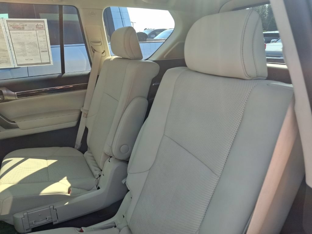 Used 2023 Lexus GX 460 Premium AWD/4WD image 12