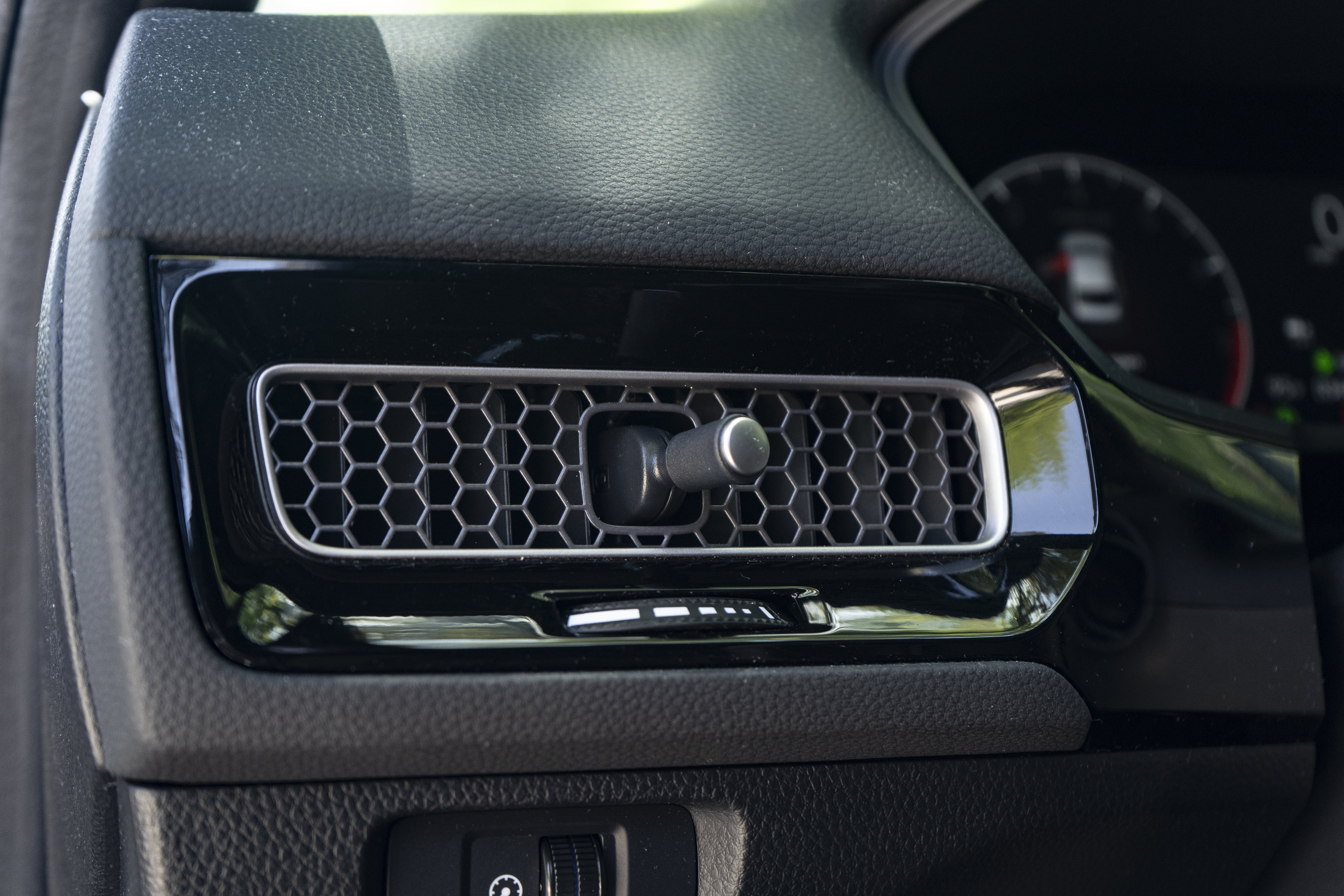 Certified 2024 Honda Civic Sport image 39