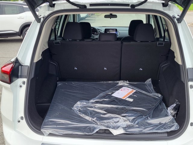 New 2026 Nissan Rogue SV image 5