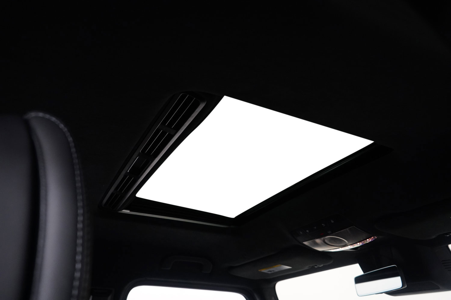 Used 2025 Mercedes-Benz G 63 AMG 4MATIC image 42