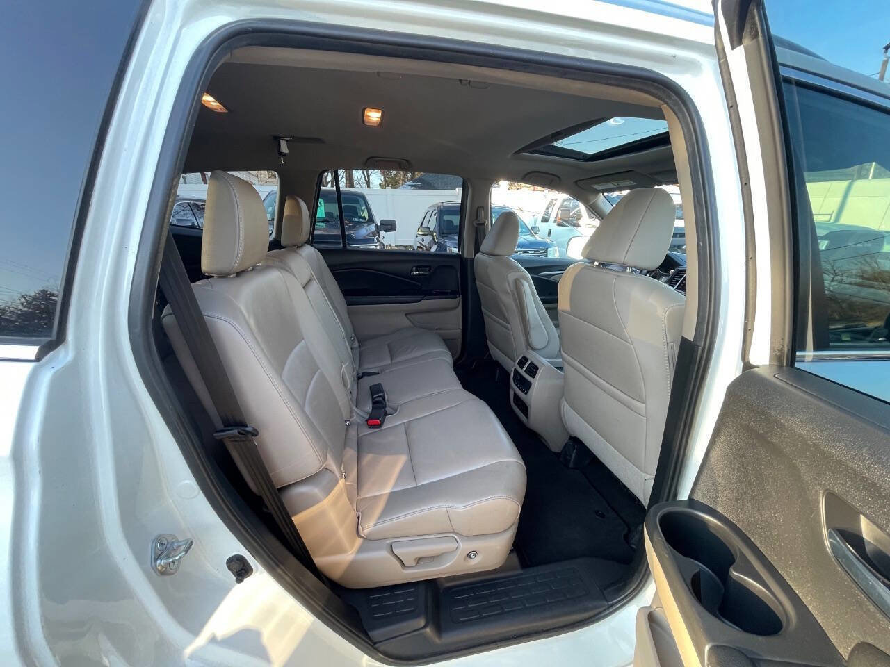 Used 2017 Honda Pilot EX-L image 33