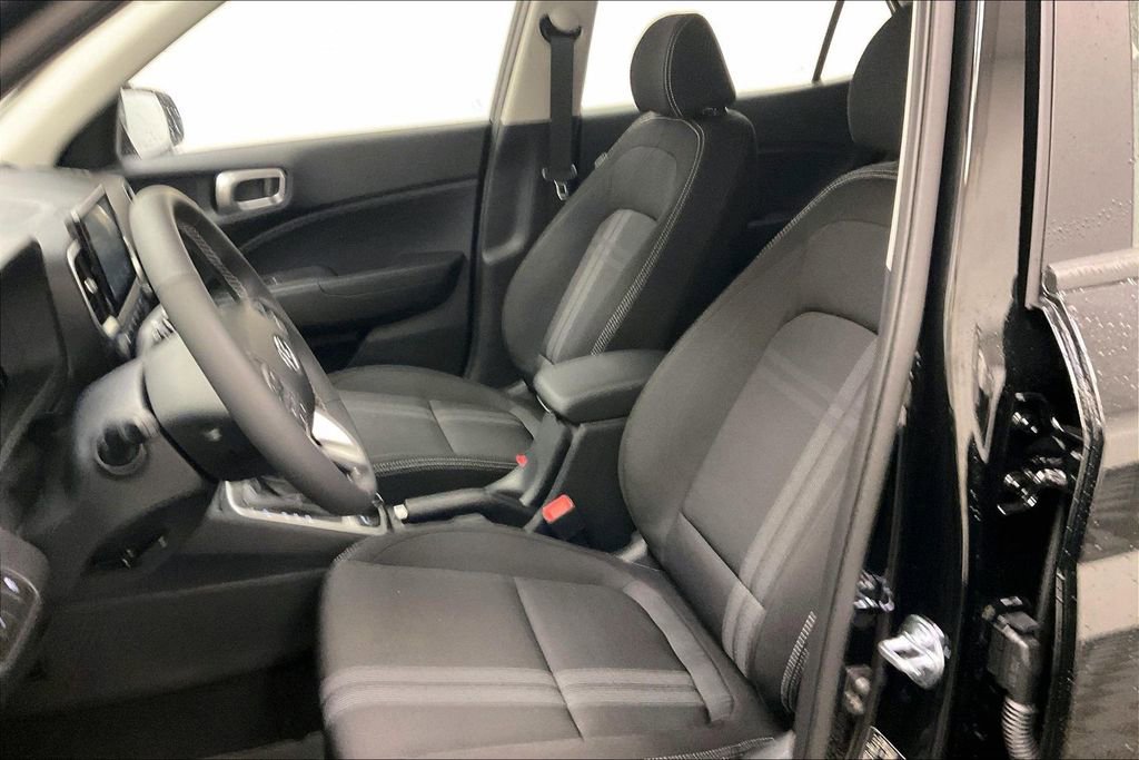 New 2026 Hyundai Venue SEL image 9