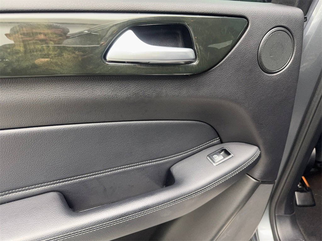 Used 2018 Mercedes-Benz GLS 450 4MATIC image 37