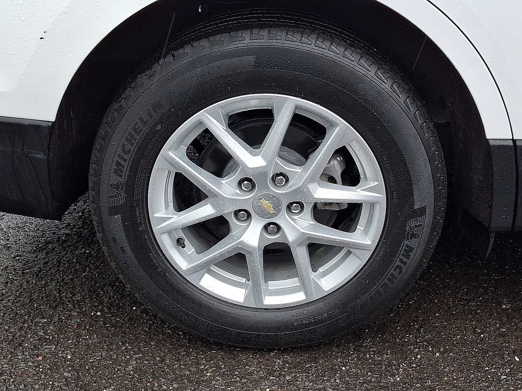 Certified 2023 Chevrolet Equinox LS FWD image 34