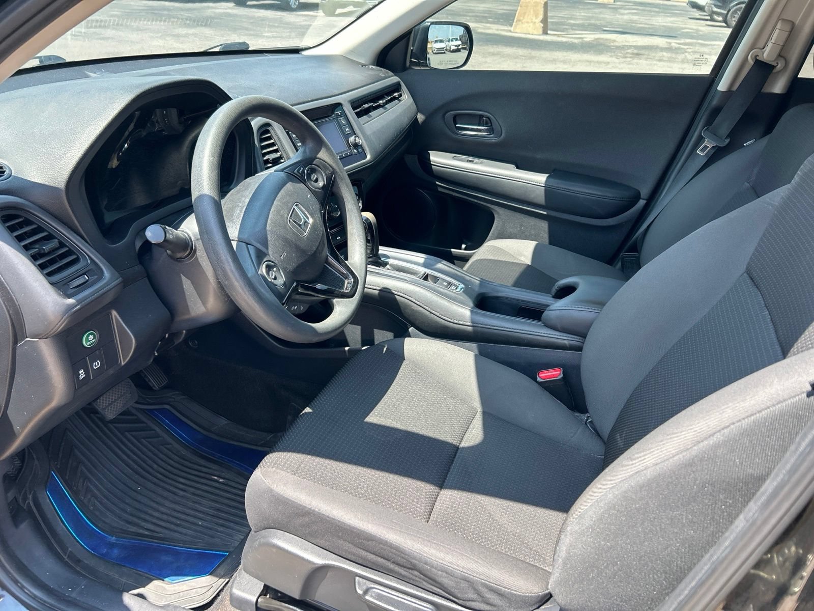 Used 2020 Honda HR-V LX image 10
